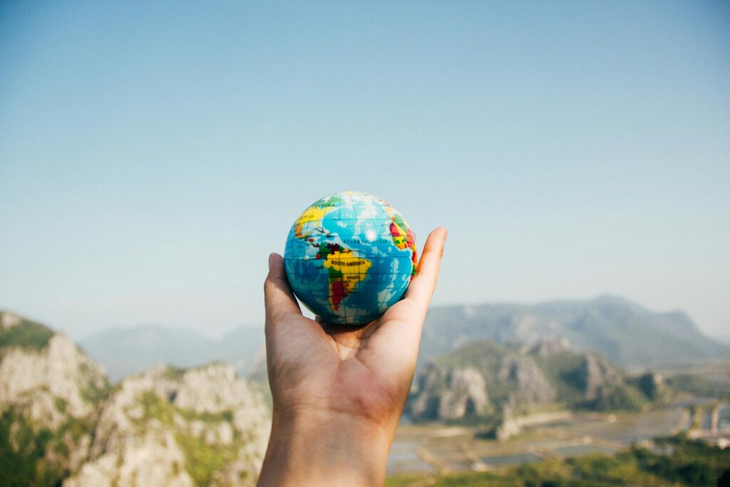 Estratégias empresariais para promover desenvolvimento econômico e a inclusão cultural